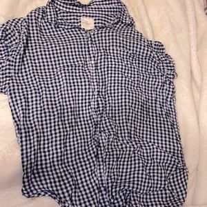 American Eagle button down relaxed fit